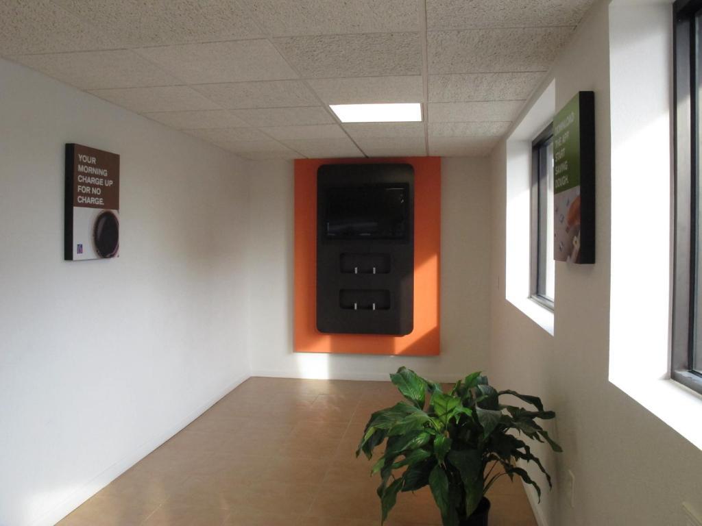 Motel 6 Baltimore Md Экстерьер фото