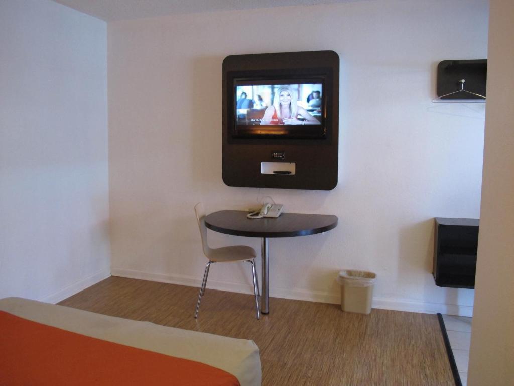 Motel 6 Baltimore Md Номер фото